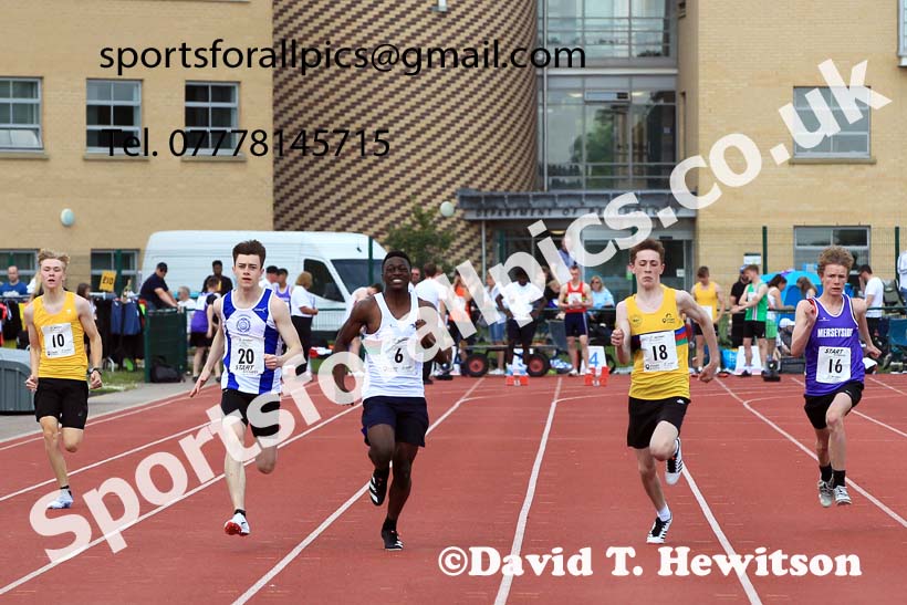 Mens U-17s and Boys U-15s 100 metres, 2022 Northern Inter Counties U17s and U15s Track and Field, York, Thursday, June 2nd. Photo: David T. Hewitson/Sports for All Pics